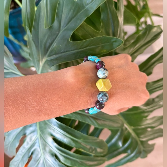 Serpentine - Jasper - Howlite bracelet (one) - Picture 3 of 5